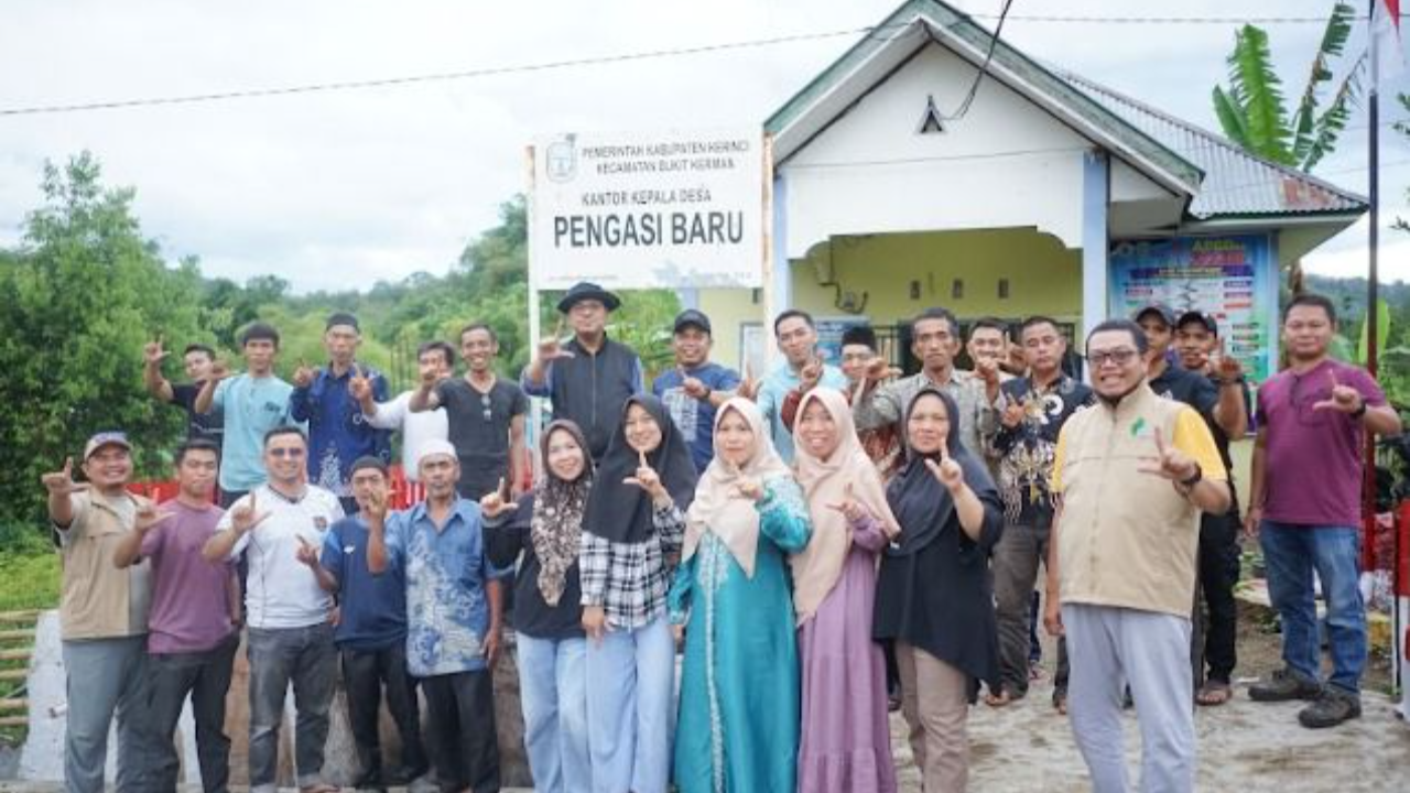 Menanam Harapan di Akar Desa: Kemandirian Masyarakat adalah Kunci Pelestarian Alam